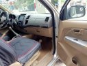 Toyota Hilux 2009 - Xe Toyota Hilux MT năm 2009, màu bạc, xe nhập số sàn, 328tr