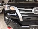 Toyota Fortuner G 2020 - Bán nhanh chiếc xe Toyota Fortuner 2.4G MT, sản xuất 2020, màu đen, giá cạnh tranh