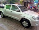 Toyota Hilux 2009 - Xe Toyota Hilux MT năm 2009, màu bạc, xe nhập số sàn, 328tr