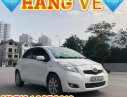 Toyota Yaris 2010 - Cần bán lại xe Toyota Yaris 1.3AT đời 2010, màu trắng, xe nhập