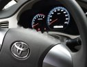 Toyota Innova 2016 - Bán Toyota Innova 2.0 E năm 2016, màu bạc, xe gia đình