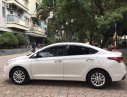 Hyundai Accent  MT  2018 - Cần bán Hyundai Accent MT sản xuất 2018, màu trắng xe gia đình, 469 triệu