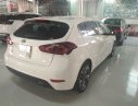 Kia Cerato 1.6 AT 2013 - Cần bán gấp Kia Cerato 1.6 AT năm sản xuất 2013, màu trắng, nhập khẩu