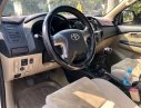 Toyota Fortuner 2015 - Cần bán lại xe Toyota Fortuner đời 2015, màu bạc xe gia đình, giá tốt