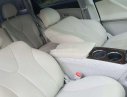 Toyota Venza   2011 - Cần bán lại xe Toyota Venza đời 2011, màu bạc, xe nhập xe gia đình, 675 triệu