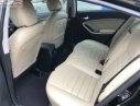 Kia Cerato 2018 - Cần bán gấp Kia Cerato 1.6 AT năm 2018, màu đen chính chủ, giá tốt