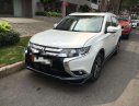 Mitsubishi Outlander 2017 - Bán ô tô Mitsubishi Outlander năm 2017, xe nhập