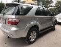Toyota Fortuner 2010 - Cần bán gấp Toyota Fortuner đời 2010, màu bạc