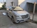 Toyota Innova 2015 - Cần bán lại xe Toyota Innova 2015, màu bạc, số sàn, giá cạnh tranh