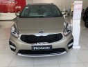 Kia Rondo   2019 - Cần bán xe Kia Rondo GAT Deluxe năm 2019, màu vàng, 669 triệu