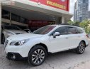 Subaru Outback 2.5i-S 2017 - Cần bán lại xe Subaru Outback 2.5i-S năm 2017, màu trắng, xe nhập Nhật Bản