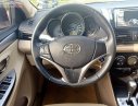 Toyota Vios 2017 - Bán ô tô Toyota Vios 2017, màu vàng, xe như mới