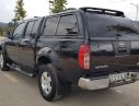 Nissan Navara LE 2.5MT 4WD 2012 - Cần bán gấp Nissan Navara LE 2.5MT 4WD 2012, màu đen, nhập khẩu