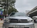 Toyota Fortuner 2010 - Cần bán lại xe Toyota Fortuner đời 2010, màu bạc số sàn, giá 555tr
