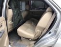 Toyota Fortuner 2010 - Cần bán gấp Toyota Fortuner đời 2010, màu bạc