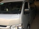 Toyota Hiace MT 2017 - Cần bán lại xe Toyota Hiace MT năm 2017, nhập khẩu nguyên chiếc, giá 715tr