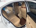 Toyota Vios 2017 - Bán Toyota Vios E AT đời 2017, màu trắng số tự động giá cạnh tranh