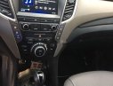 Hyundai Santa Fe 2018 - Bán Hyundai Santa Fe đời 2018 xe gia đình, bản dầu