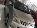 Toyota Innova 2011 - Cần bán lại xe Toyota Innova đời 2011, màu bạc xe gia đình, giá 355tr
