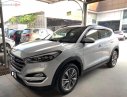 Hyundai Tucson 2.0 ATH 2017 - Cần bán lại xe Hyundai Tucson 2.0 ATH đời 2017, màu bạc 