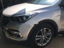 Hyundai Santa Fe 2017 - Cần bán lại xe Hyundai Santa Fe năm sản xuất 2017, màu bạc, giá tốt