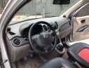 Hyundai Grand i10   MT 2012 - Cần bán Hyundai Grand i10 MT 2012, màu bạc, xe nhập