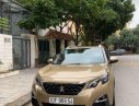 Peugeot 3008    2019 - Cần bán xe Peugeot 3008 năm sản xuất 2019, màu vàng