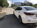 Mazda 3   Sport 2.0 Facelift 2017 - Cần bán gấp Mazda 3 Sport 2.0 Facelift đời 2017, màu trắng, nhập khẩu