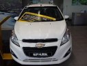 Chevrolet Spark 2014 - Cần bán lại xe Chevrolet Spark năm 2014, màu trắng chính chủ giá cạnh tranh