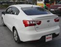 Kia Rio   1.4MT   2016 - Cần bán Kia Rio 1.4MT năm sản xuất 2016, màu trắng xe gia đình, 395tr