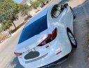 Mazda 3 2017 - Cần bán xe Mazda 3 2017, màu trắng, nhập khẩu