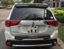 Mitsubishi Outlander 2017 - Bán Mitsubishi Outlander đời 2017, màu trắng, xe nhập chính chủ