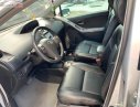 Toyota Yaris 2011 - Cần bán xe Toyota Yaris 2011, màu bạc, nhập khẩu chính chủ, giá tốt