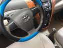 Toyota Vios 2010 - Cần bán xe Toyota Vios đời 2010, màu bạc số sàn