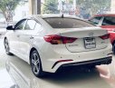 Hyundai Elantra   2018 - Bán Hyundai Elantra đời 2018, màu trắng