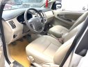 Toyota Innova   2014 - Bán Toyota Innova 2.0E sản xuất năm 2014, màu bạc, xe gia đình