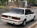 Nissan Bluebird 1.8   1990 - Cần bán Nissan Bluebird 1.8 đời 1990, màu trắng, xe nhập số sàn