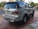 Toyota Fortuner 2011 - Cần bán lại xe Toyota Fortuner đời 2011, màu bạc chính chủ, giá tốt