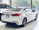 Hyundai Elantra   2018 - Bán Hyundai Elantra đời 2018, màu trắng