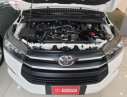 Toyota Innova 2019 - Cần bán lại xe Toyota Innova đời 2019, màu trắng số sàn