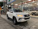 Toyota Fortuner 2.7V 4x2 AT 2018 - Cần bán gấp Toyota Fortuner 2.7V 4x2AT năm 2018, màu trắng số tự động