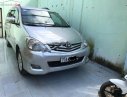 Toyota Innova 2009 - Cần bán gấp Toyota Innova đời 2009, màu bạc