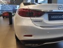 Mazda 6 Delu 2.0 AT 2019 - Cần bán xe Mazda 6 Delu 2.0 AT sản xuất 2019, màu trắng, giá 819tr