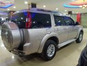 Ford Everest 2.5L 4x2 MT 2009 - Bán Ford Everest 2.5L 4x2 MT năm 2009, màu bạc chính chủ giá cạnh tranh