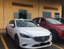 Mazda 6 Luxury 2.0 AT 2019 - Cần bán gấp Mazda 6 Luxury 2.0 AT đời 2019, màu trắng, giá 856tr