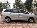 Toyota Innova 2.0E 2016 - Cần bán Toyota Innova 2.0E sản xuất 2016, màu bạc