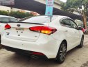Kia Cerato 2016 - Cần bán xe Kia Cerato 2.0 AT năm 2016, màu trắng