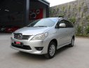 Toyota Innova  E  2013 - Bán Toyota Innova E sản xuất 2013, màu bạc, 490tr