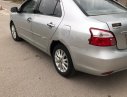 Toyota Vios 1.5E 2011 - Bán Toyota Vios 1.5E năm sản xuất 2011, màu bạc, xe gia đình, giá 315tr