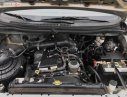 Toyota Innova 2.0E 2016 - Cần bán xe Toyota Innova 2.0E 2016, màu bạc số sàn, giá tốt
